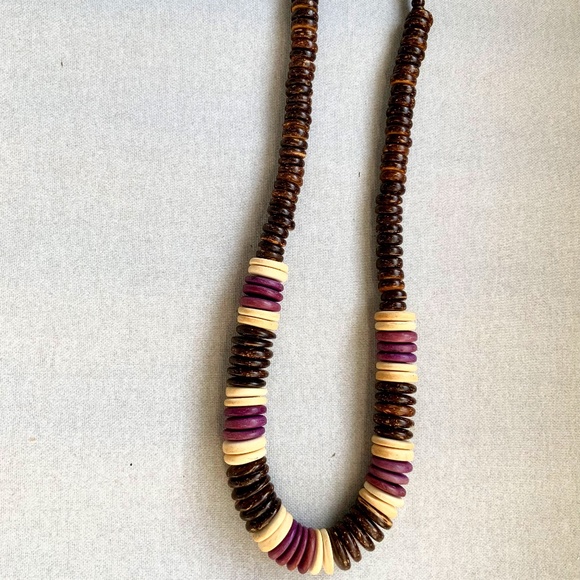 Hand Crafted Other - VINTAGE NATURAL DARK WOOD FLAT DISC BEAD NECKLACE PURPLE & LIGHT ACCENTS 18” NWT